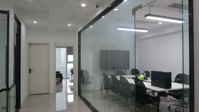 เครื่องพิมพ์ฉลากบาร์โค้ดเดสก์ท็อป 384dpi สีขาว 80 มม. เครื่องพิมพ์ใบเสร็จความร้อน 10